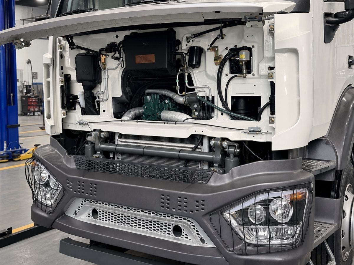 Refurbished HOWO NX 371HP 6x4 Tractor Truck engine reference